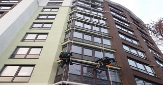 Установка крыши на балкон Дубна цена от 1018 руб. м/2.